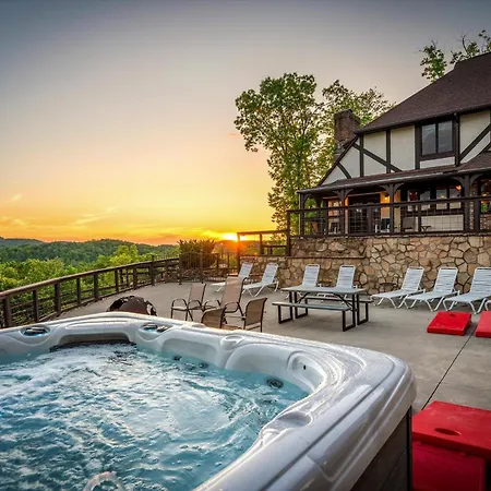 Mountain View Mansion Apartment